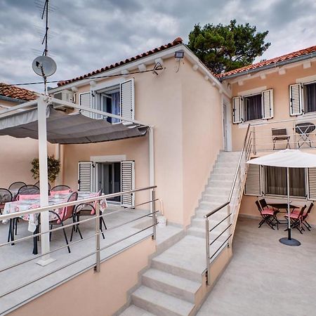 Apartments Ljubica Lussingrande Esterno foto