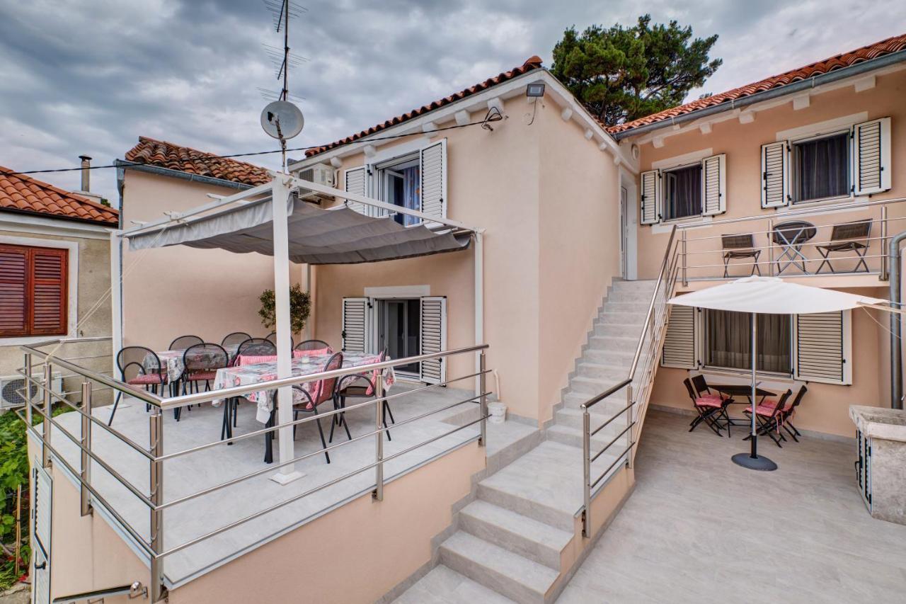 Apartments Ljubica Lussingrande Esterno foto