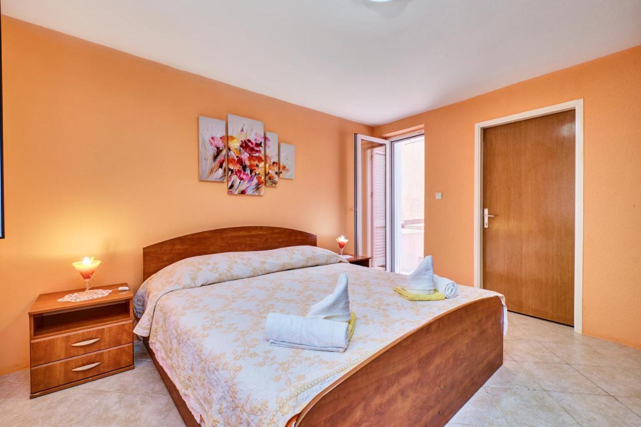 Apartments Ljubica Lussingrande Esterno foto