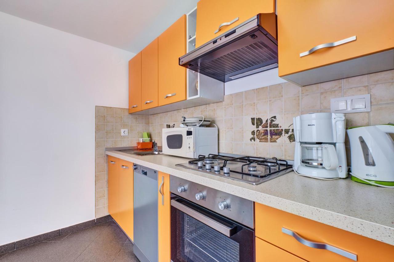 Apartments Ljubica Lussingrande Esterno foto