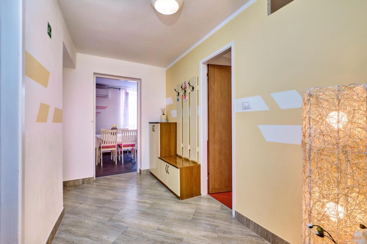 Apartments Ljubica Lussingrande Esterno foto
