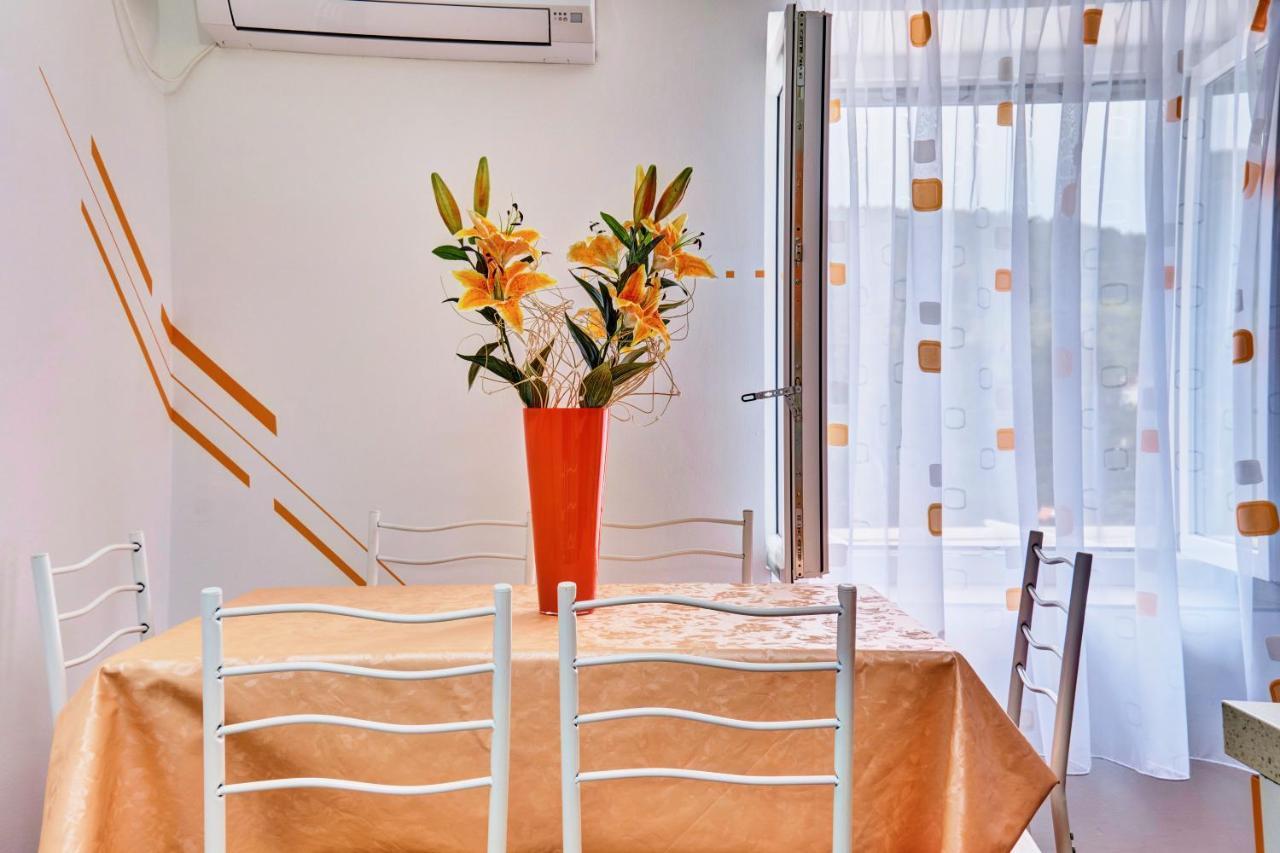 Apartments Ljubica Lussingrande Esterno foto